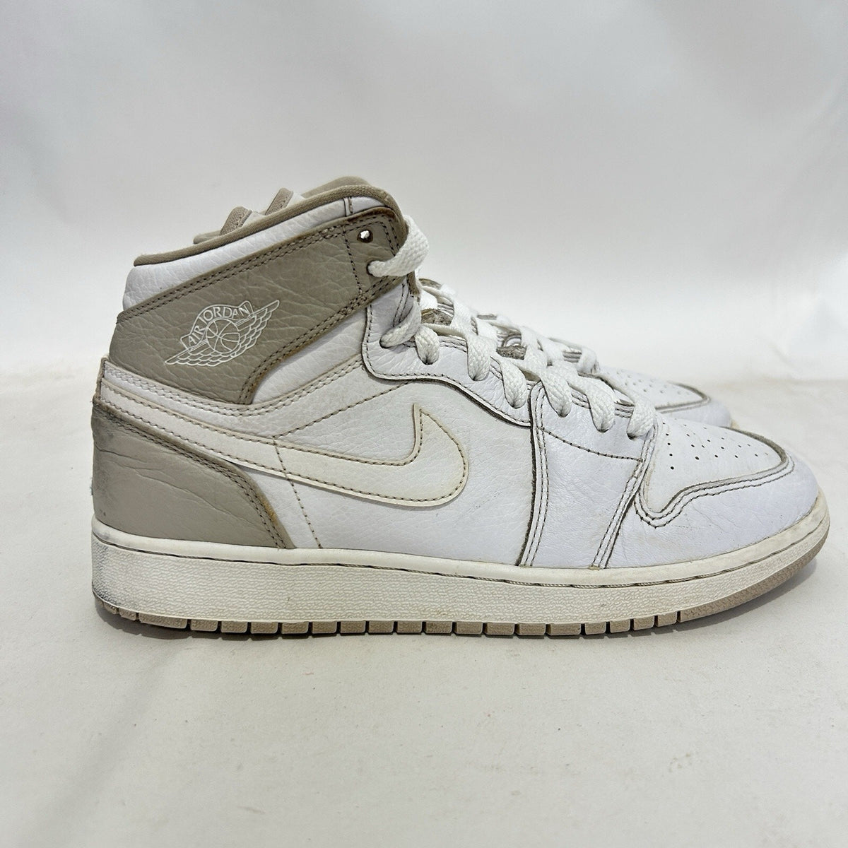 Nike Air Jordan 1 Retro High GS “Linen”