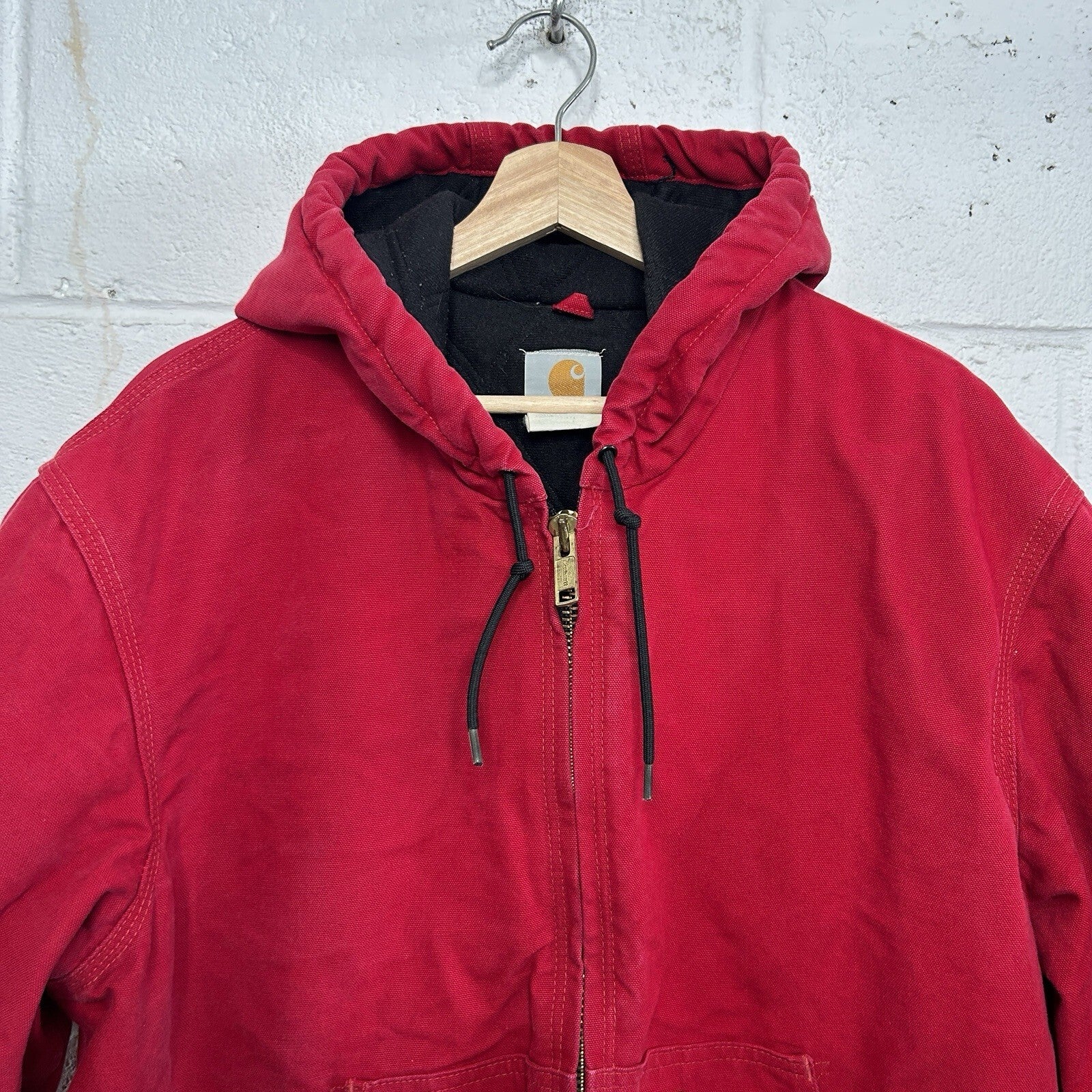 Vintage Carhartt Quilted Hooded Active Jacket “Red” J04 RED Men’s Large