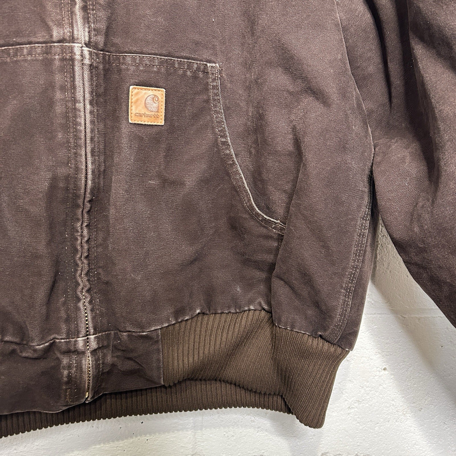 Vintage Carhartt Hooded Active Jacket “Dark Brown” J130 DKB Men’s Large Worn