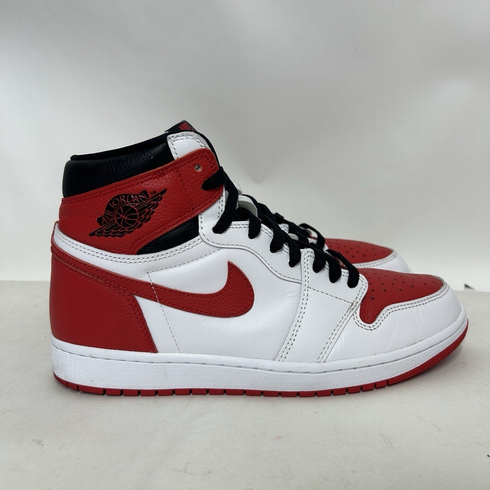 Nike Air Jordan 1 High Retro OG “Heritage/Red White” 555088-161 Men’s 10 Worn
