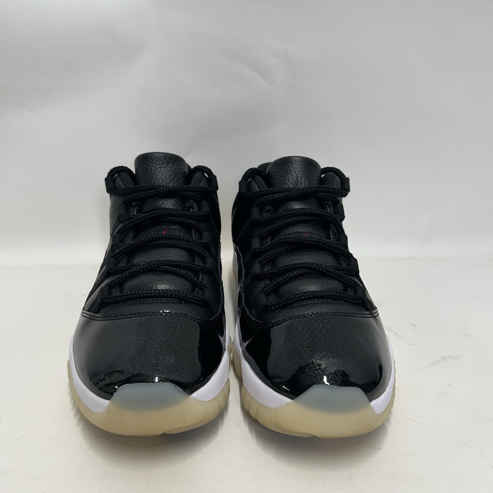 Nike Air Jordan 11 Retro Low “72-10/Black White” AV2187-001 Men’s 11.5 Worn