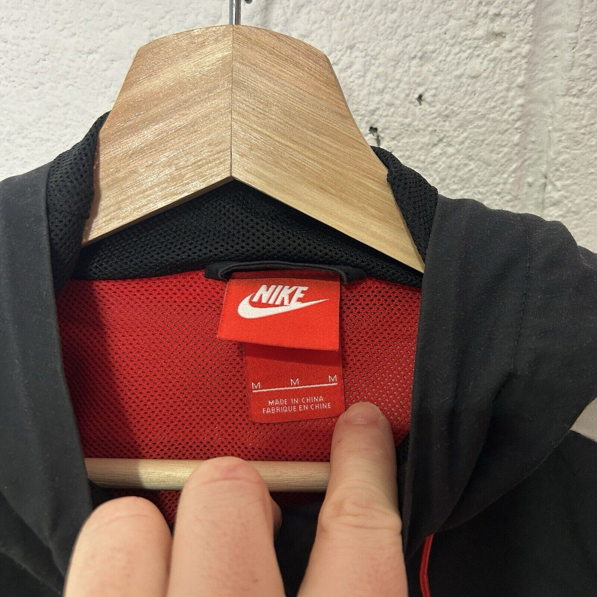 Vintage Y2K Nike Air Colorblock Anorak 1/2 Zip “Bulls” 2024