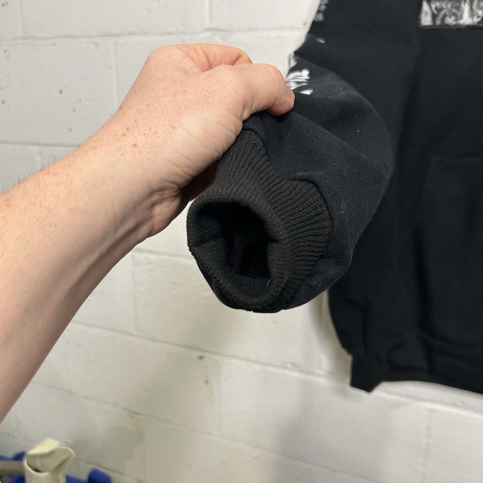 Y2K Carhartt Thermal-Lined Hooded Active Jacket “Black” J131 BLK Dark Throne