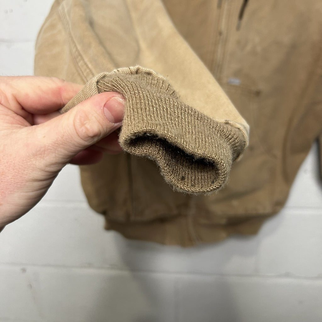 Vintage Carhartt Thermal-Lined Active Jacket “Tan” JR116 Made in USA Men’s M