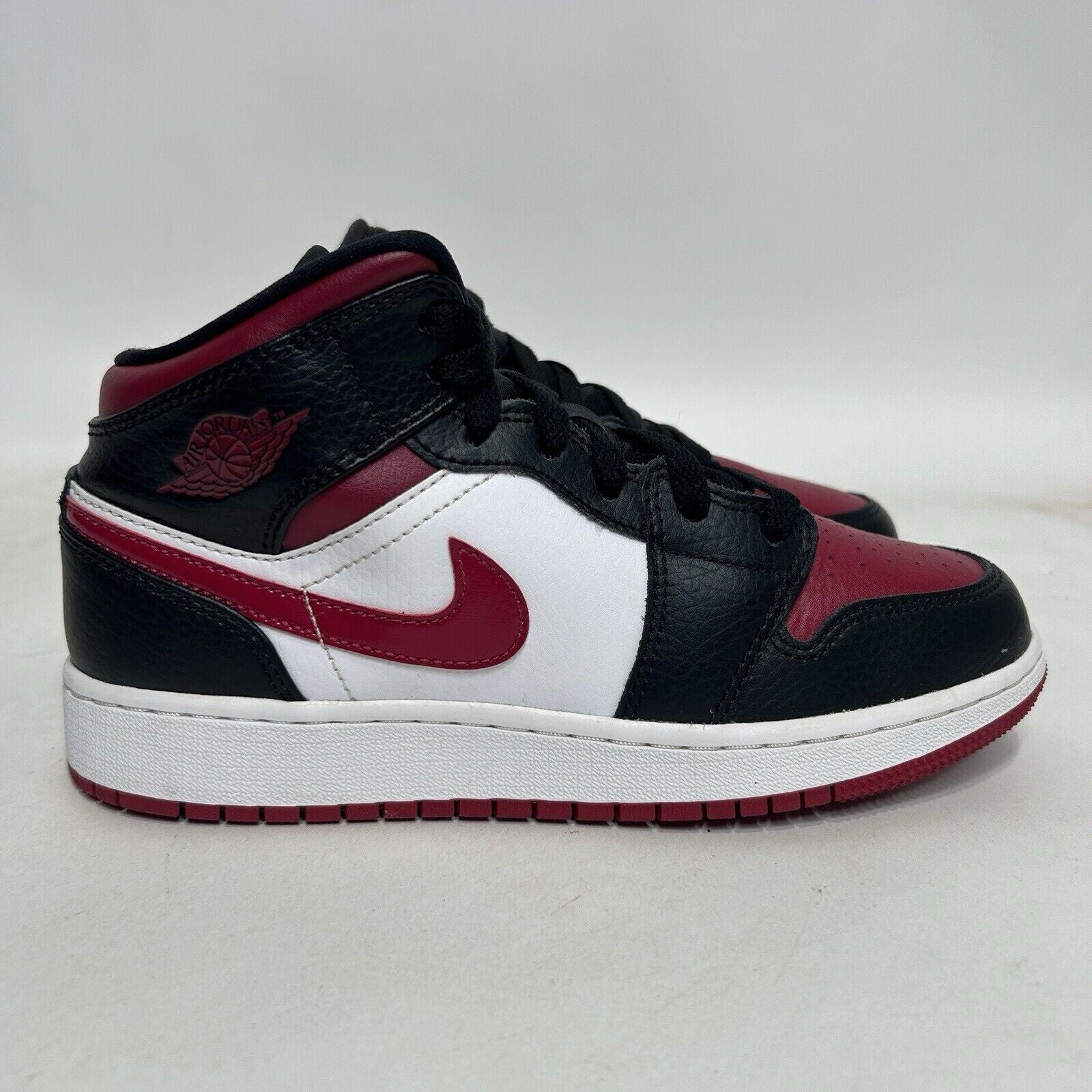 Nike Shoes Air Jordan 1 Mid GS “Bred Toe/Noble Red” 2024