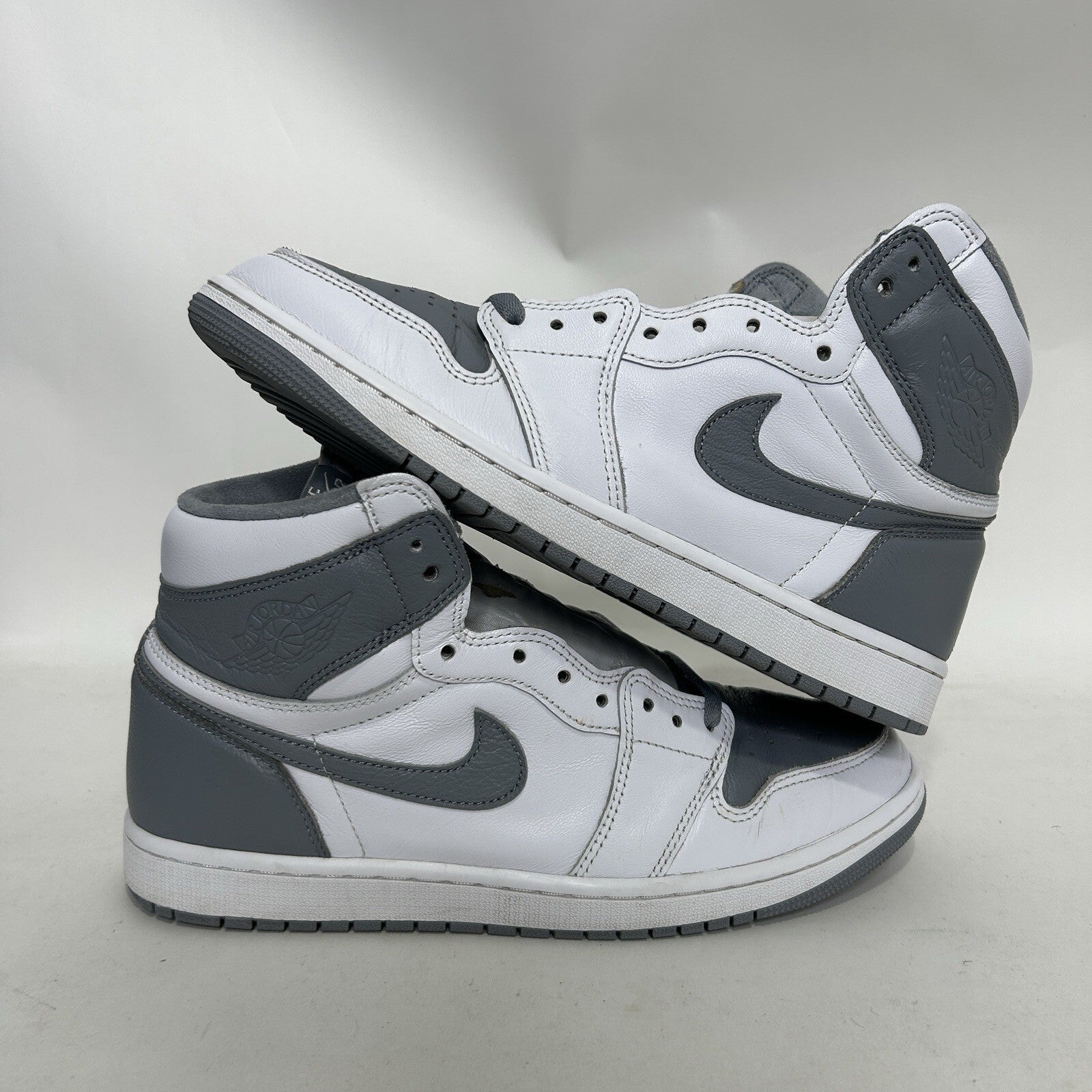 Nike Air Jordan 1 Retro High OG “Stealth White” 555088-037 Men’s 11 Worn