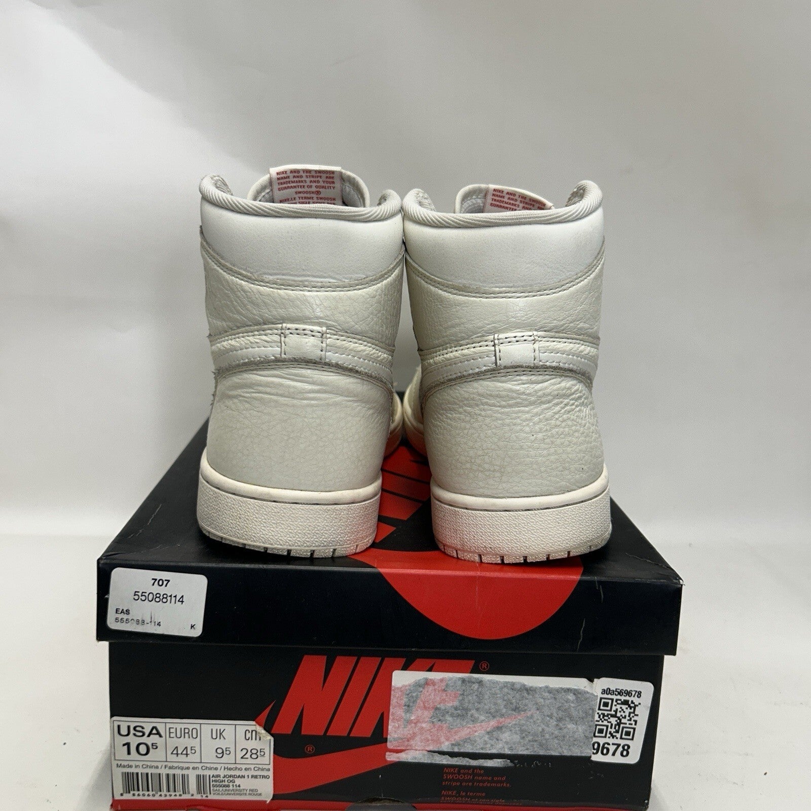 Nike Air Jordan 1 Retro High OG “Sail” 555088-114 Men’s 10.5 Worn