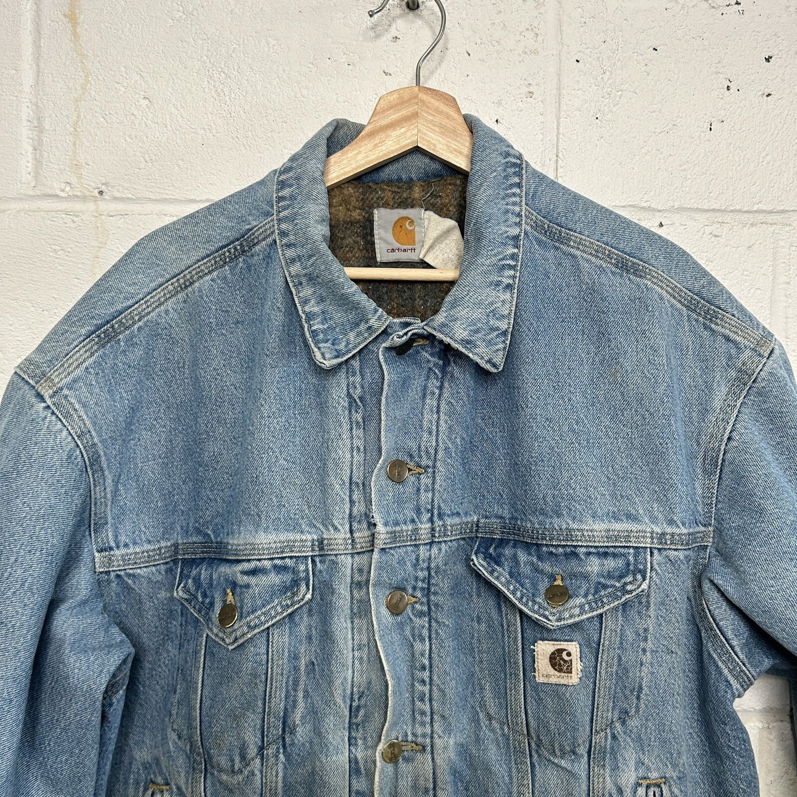 Vintage Carhartt Blanket-Lined Denim Trucker Jacket “Lightwash” JB0908 Men’s L