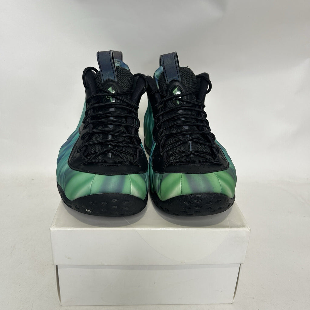 Nike Air Foamposite One “Northern Lights/Black Green” 840559-001 Men's 9.5 Worn