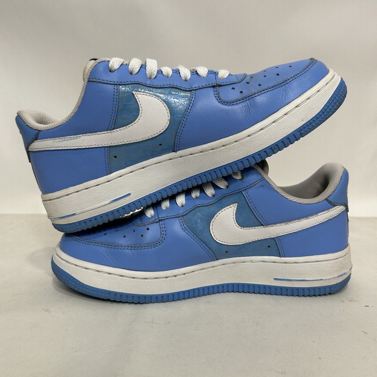 Nike Air Force 1 ‘07 WMNS “University Blue White”