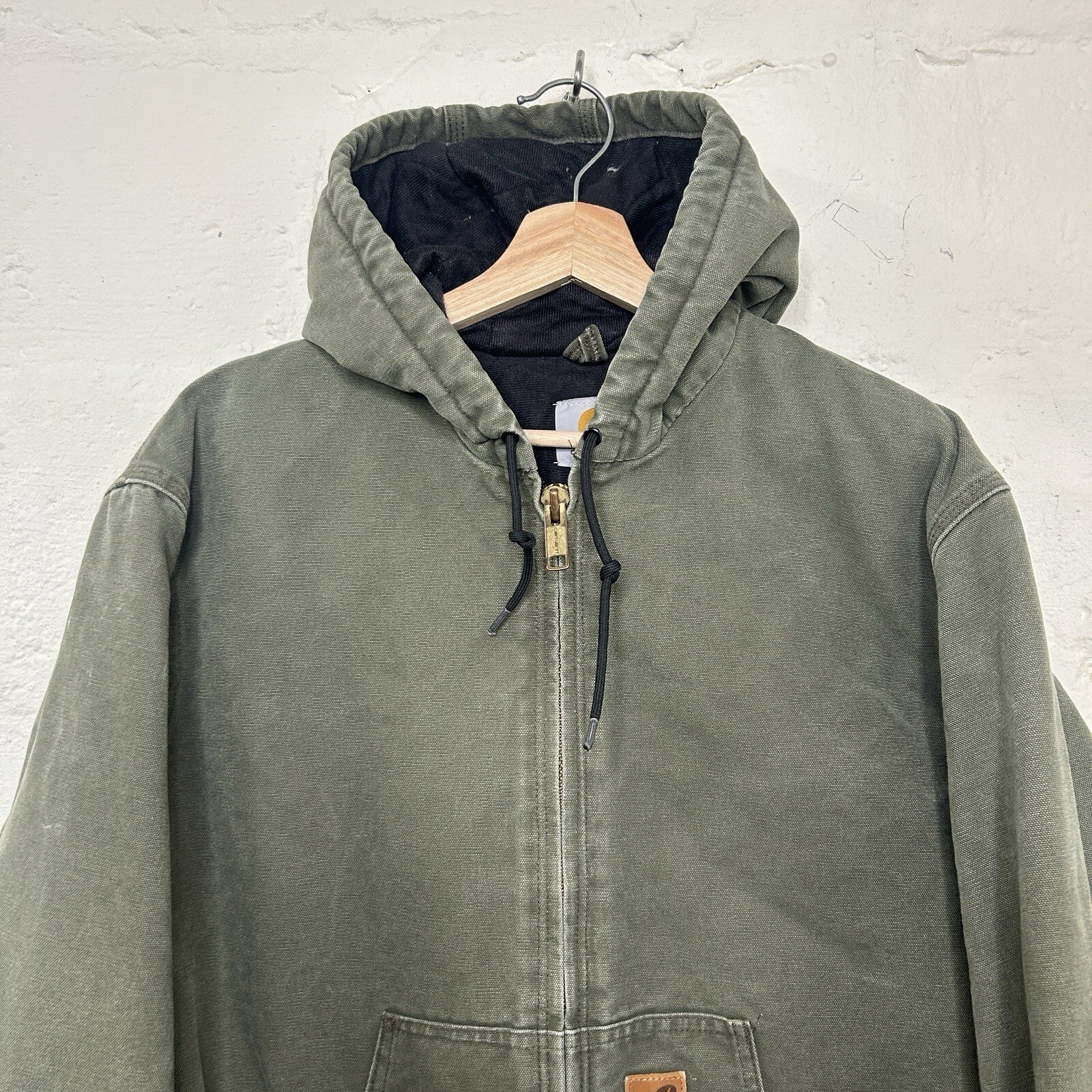 Vintage Carhartt Quilted Active Jacket “Army Green” J130 ARG Men’s Medium