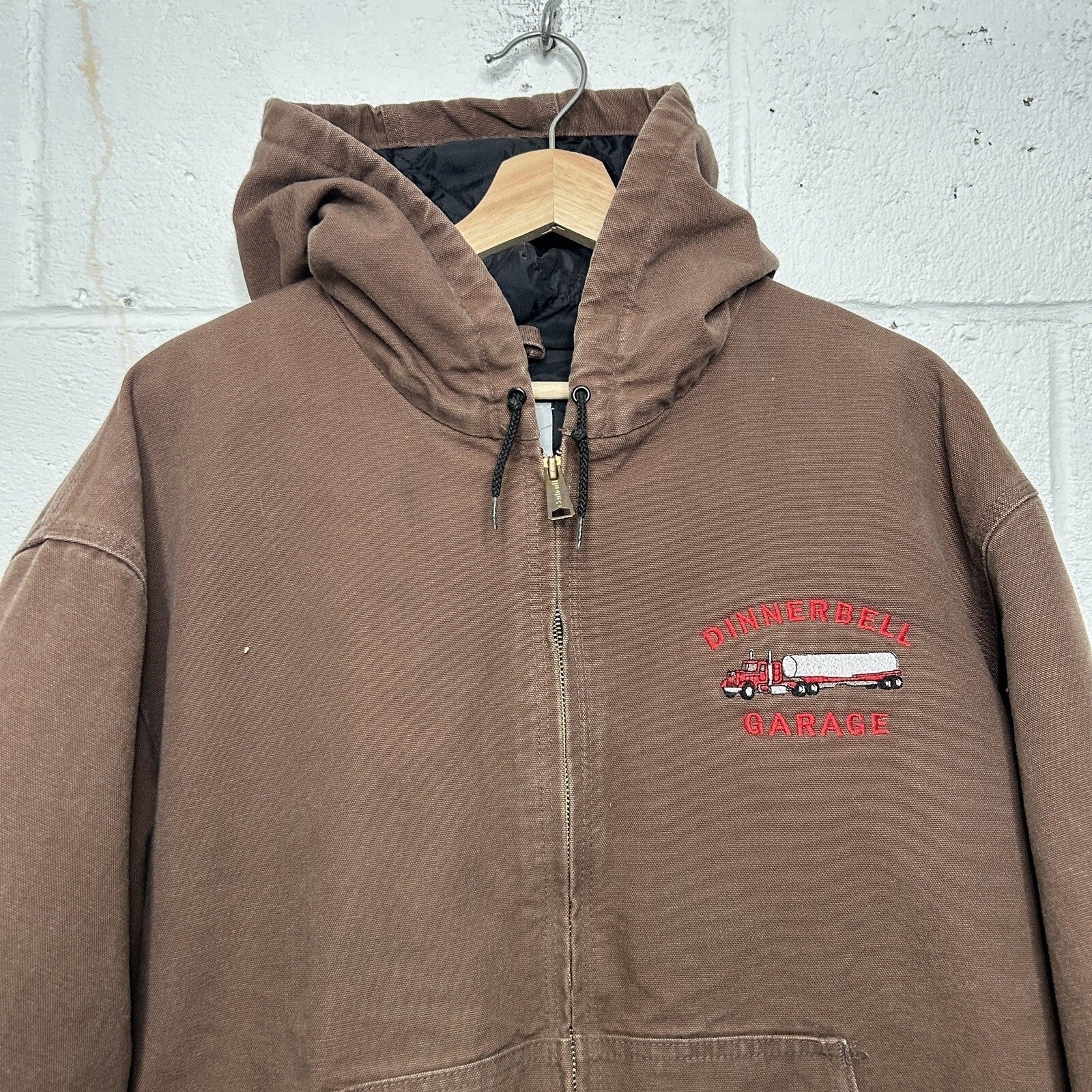 Vintage Carhartt Quilted Hooded Active Jacket “Chesnut” J269 CHT Men’s X-Large