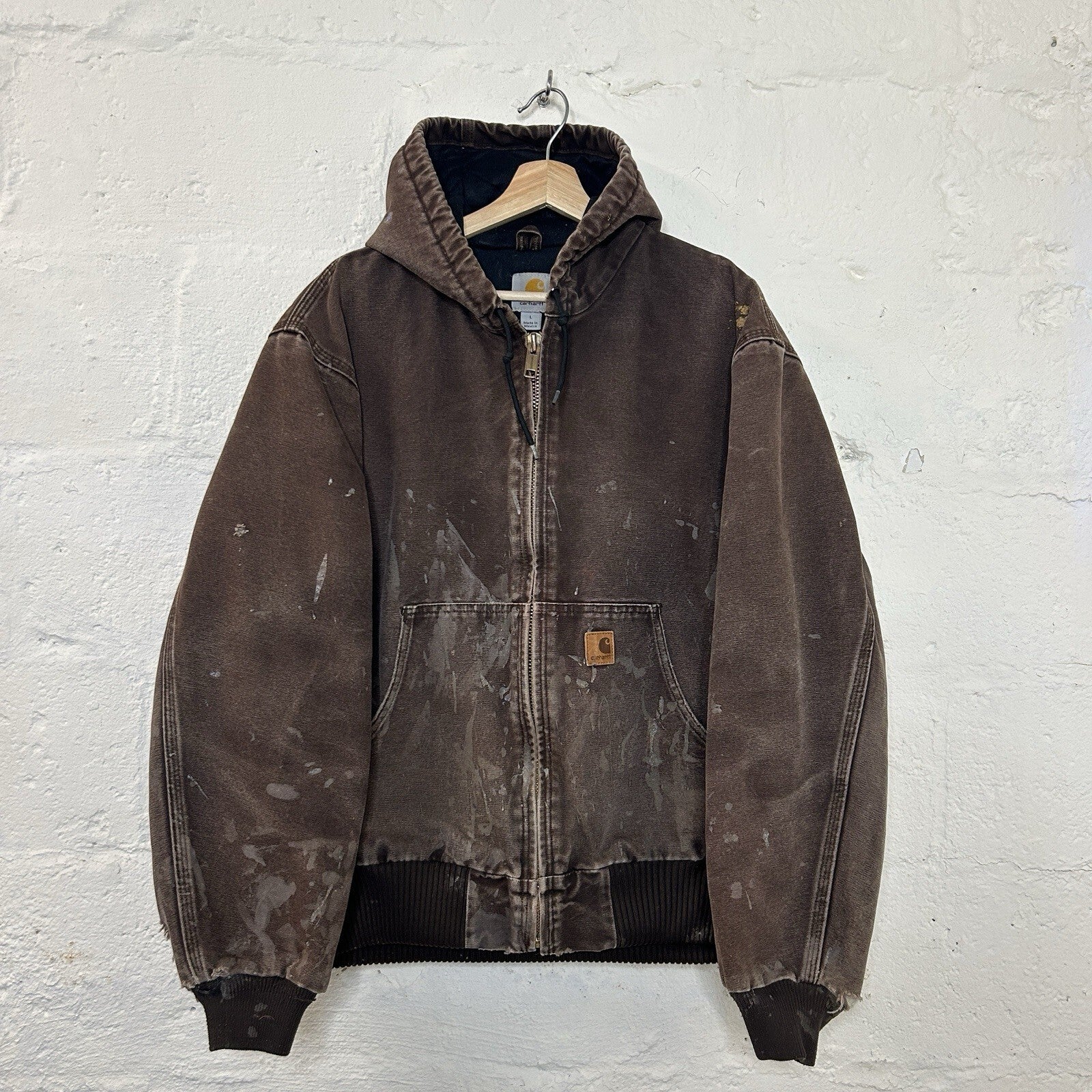 Vintage Faded Carhartt Hooded Active Jacket “Dark Brown” J130 DKB Men’s Large