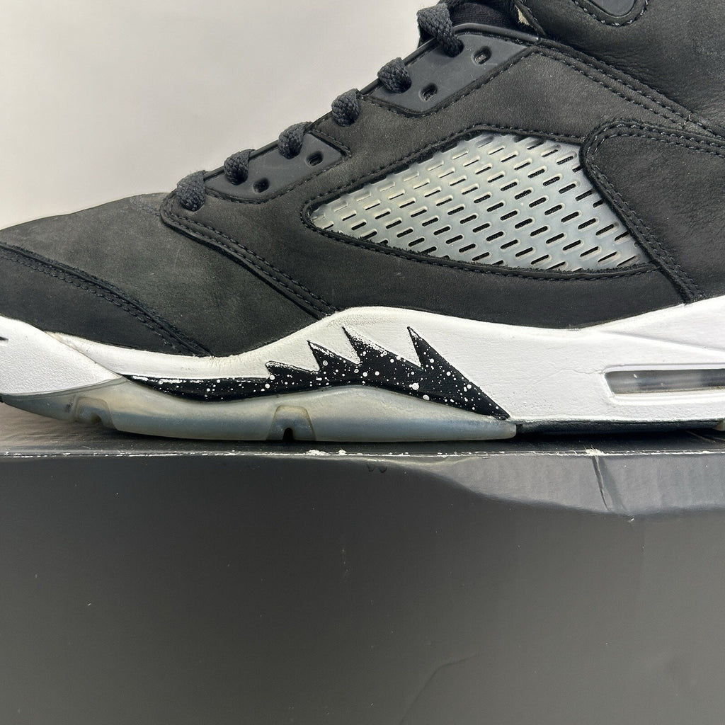 Nike Air Jordan 5 Retro “Moonlight/Oreo” 2021