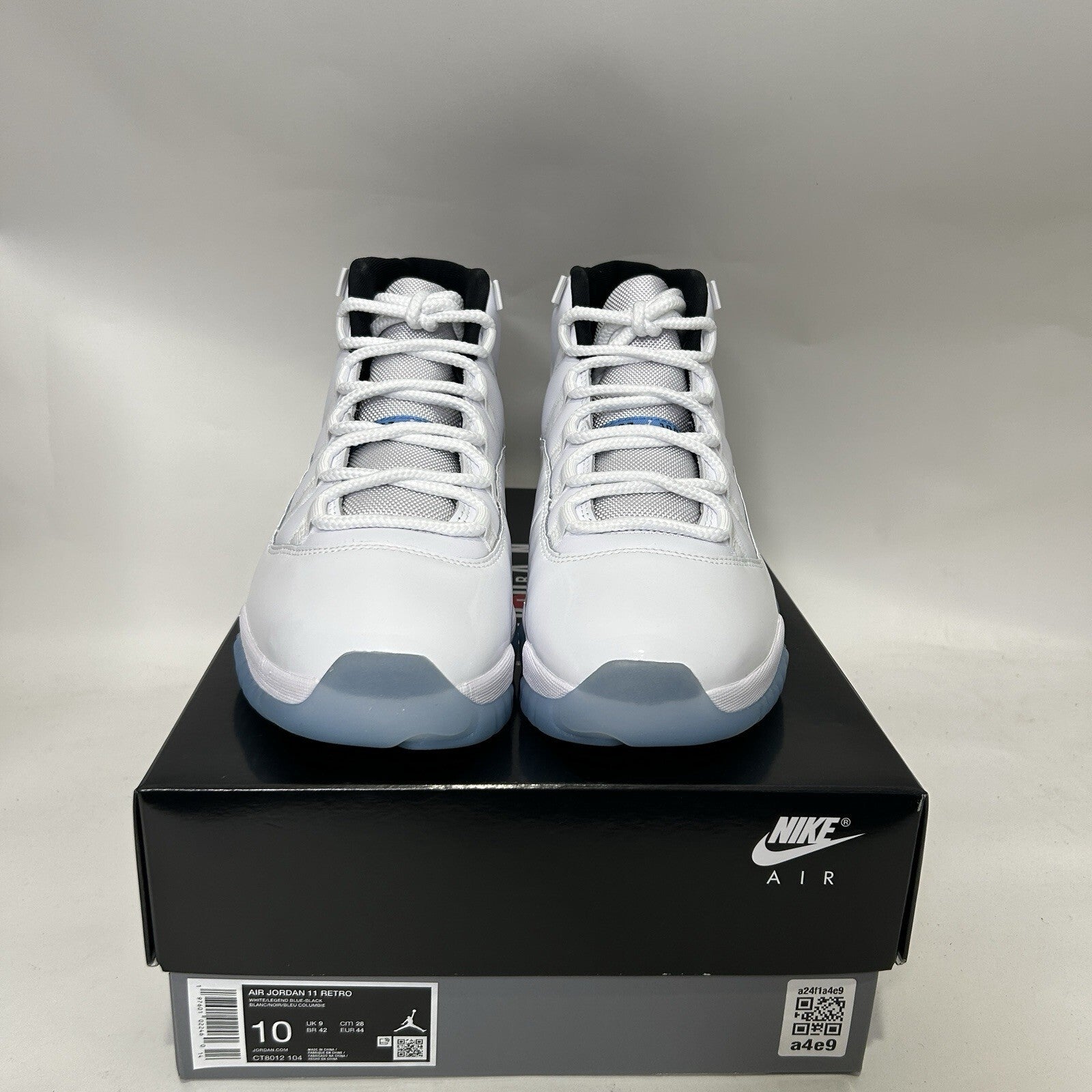 Nike Air Jordan 11 Retro OG “Legend Blue/Columbia” CT8012-104 Men’s 10 New