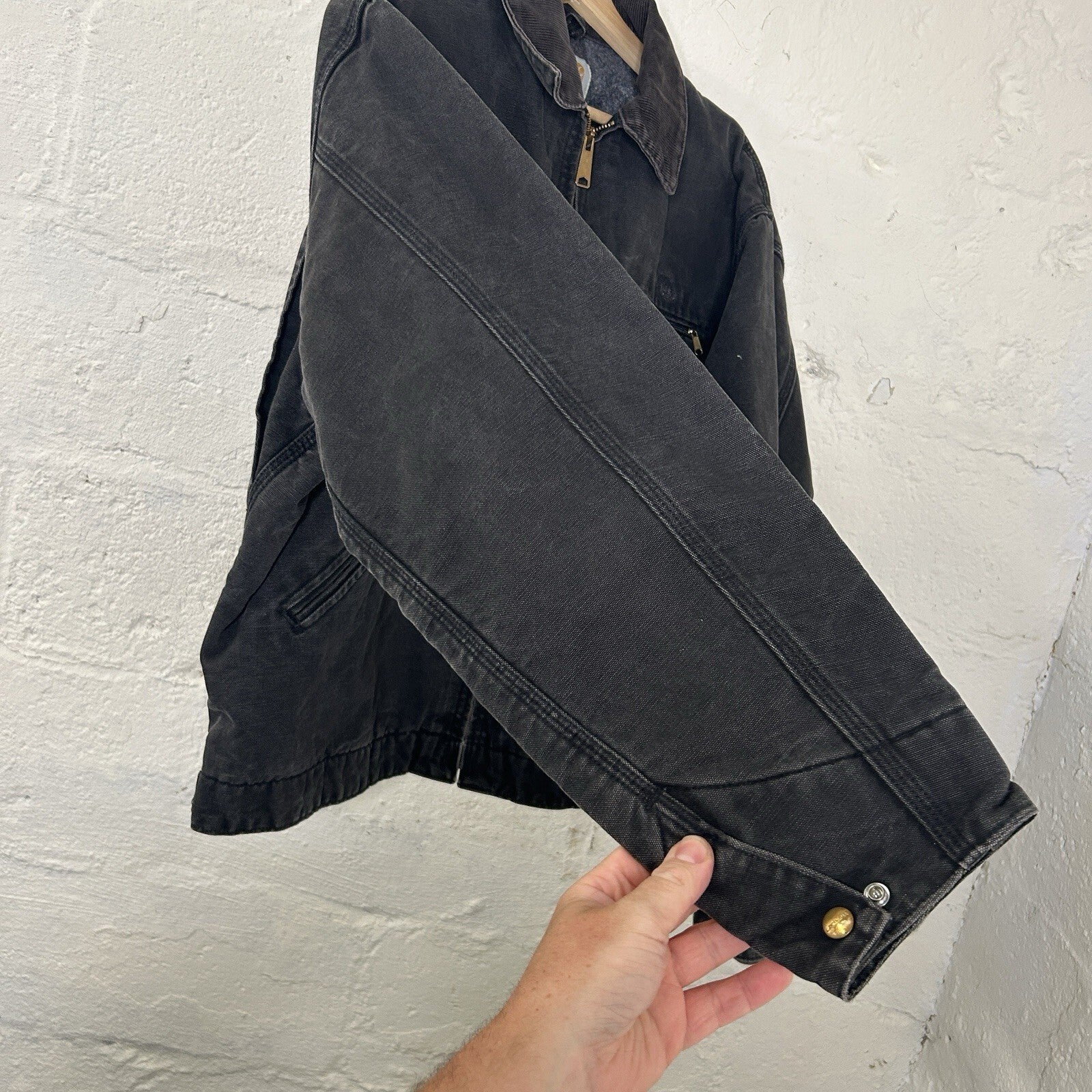 Vintage Faded Carhartt Blanket-Lined Detroit Jacket “Black” J01 BLK Men’s Large