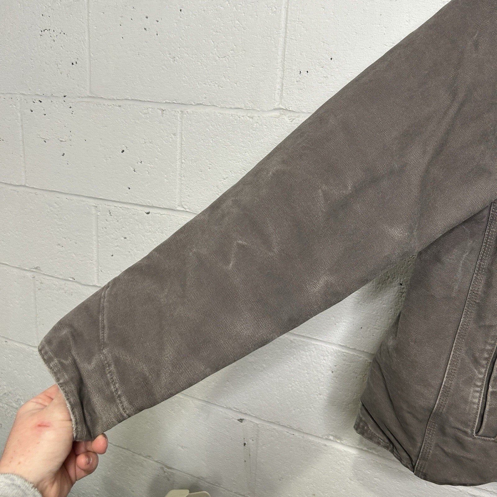 Y2K Carhartt Sherpa-Lined Sandstone Berkley Jacket “Taupe Grey” 100657-032