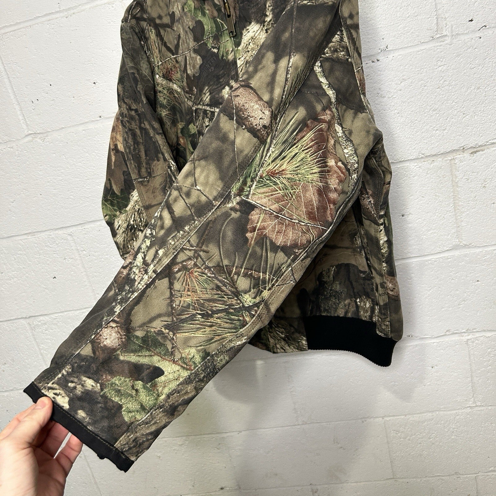 Carhartt Quilt-Lined Active Jacket “Mossy Oak Camo” 104457-340 Men’s Medium