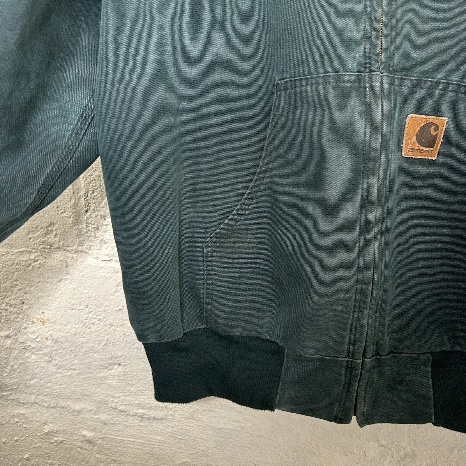 Vintage Carhartt Quilted Hooded Active Jacket “Hunter Green” J06 HTG Men’s XL