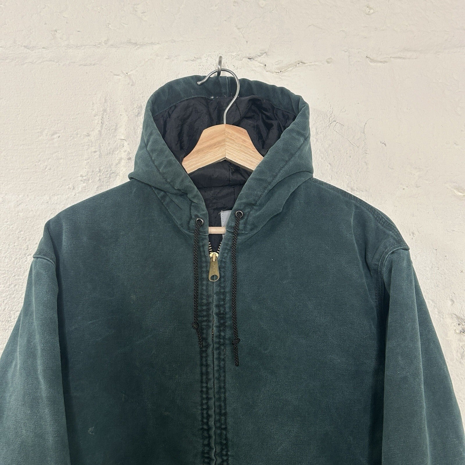 Vintage Carhartt Quilted Hooded Active Jacket “Hunter Green” J06 HTG Men’s Med