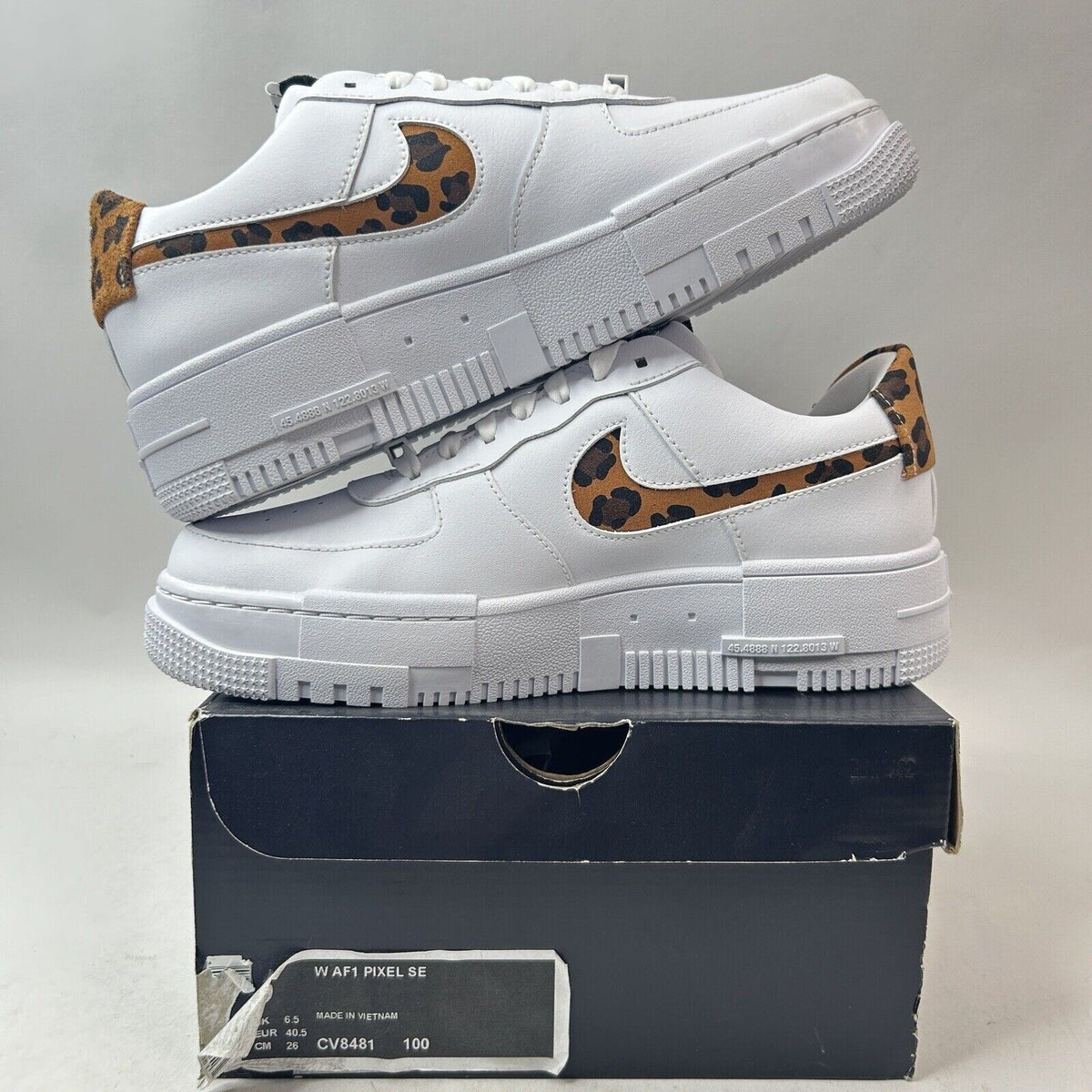Nike Shoes Air Force 1 Low Pixel SE WMNS “White Leopard” 2024