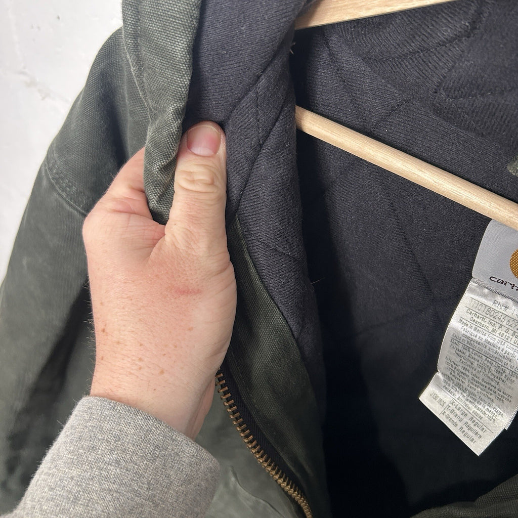 Vintage Carhartt Quilted Hooded Active Jacket “Moss” J130 MOS Men’s X-Large