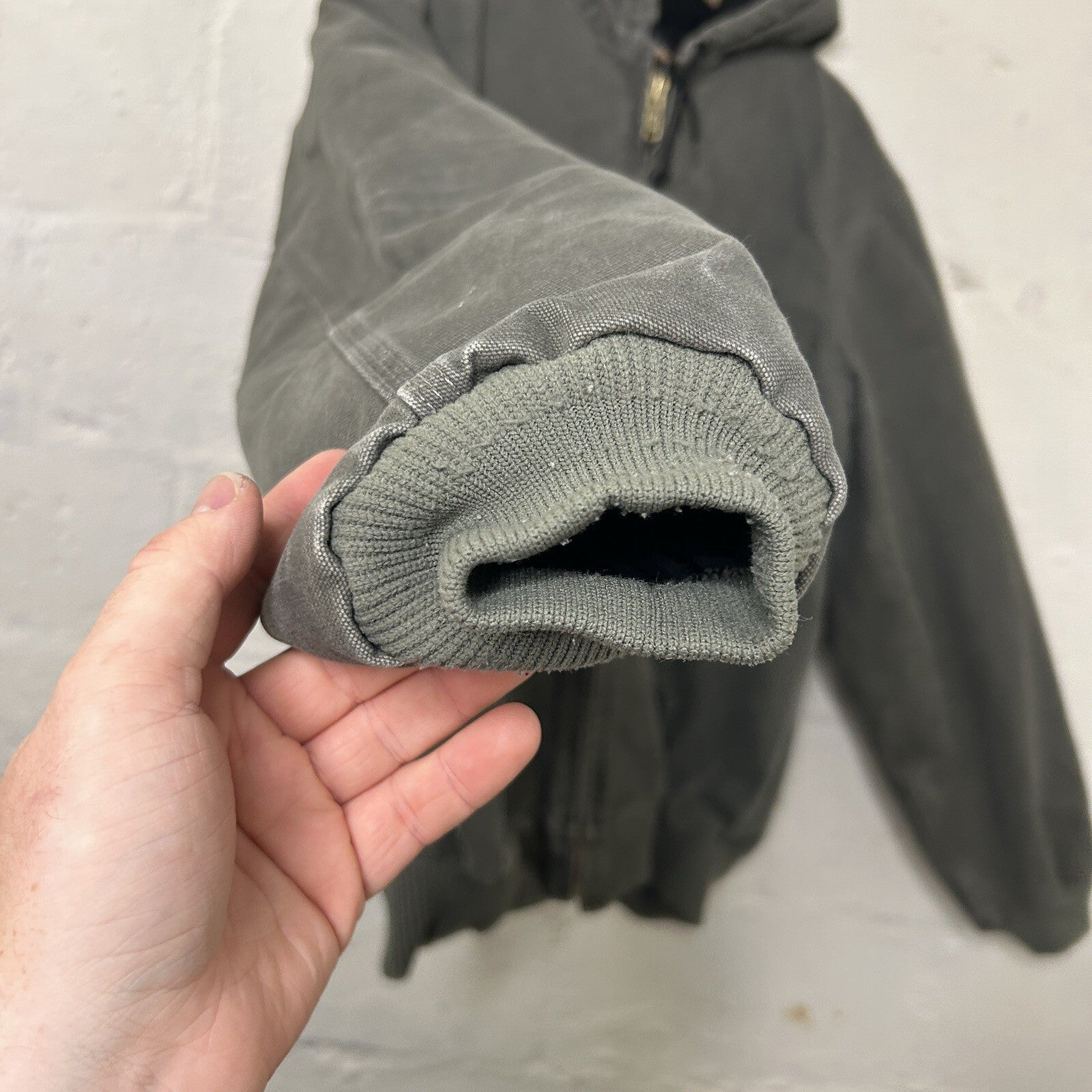 Vintage Carhartt Quilted Hooded Active Jacket “Sage” J142 SAG Men’s X-Large