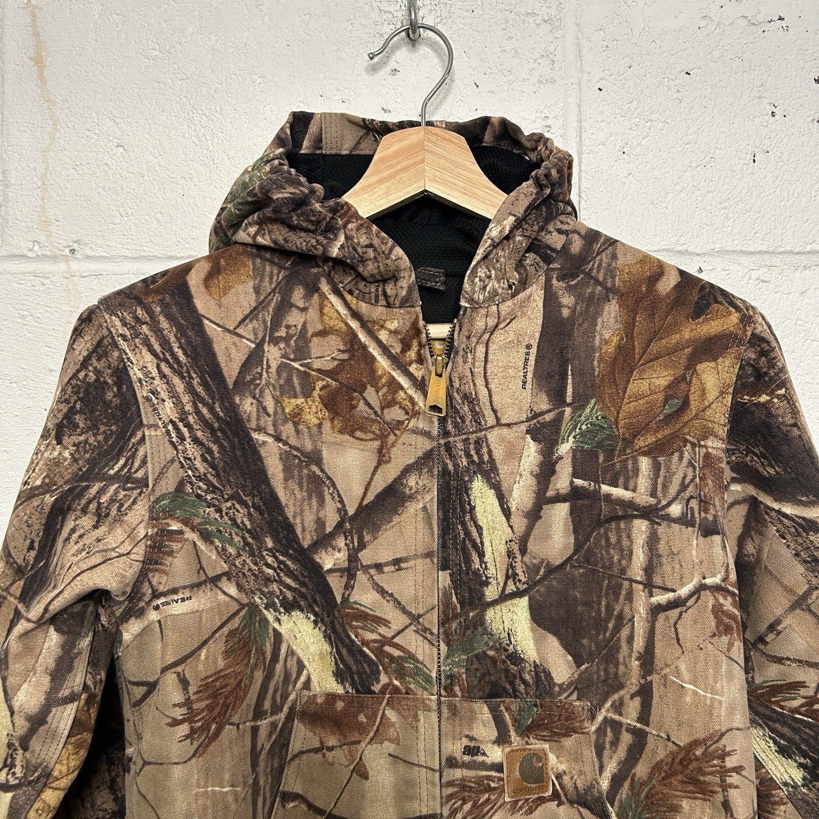 Vintage Carhartt Realtree Thermal-Lined Active Jacket “Camo” YYJ220 CAP Youth L