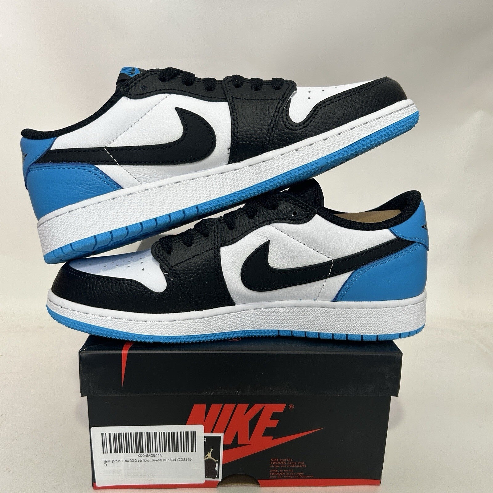 Nike Air Jordan 1 Low Retro GS “UNC/Blue White Black” CZ0858-104 7Y/Women’s 8.5