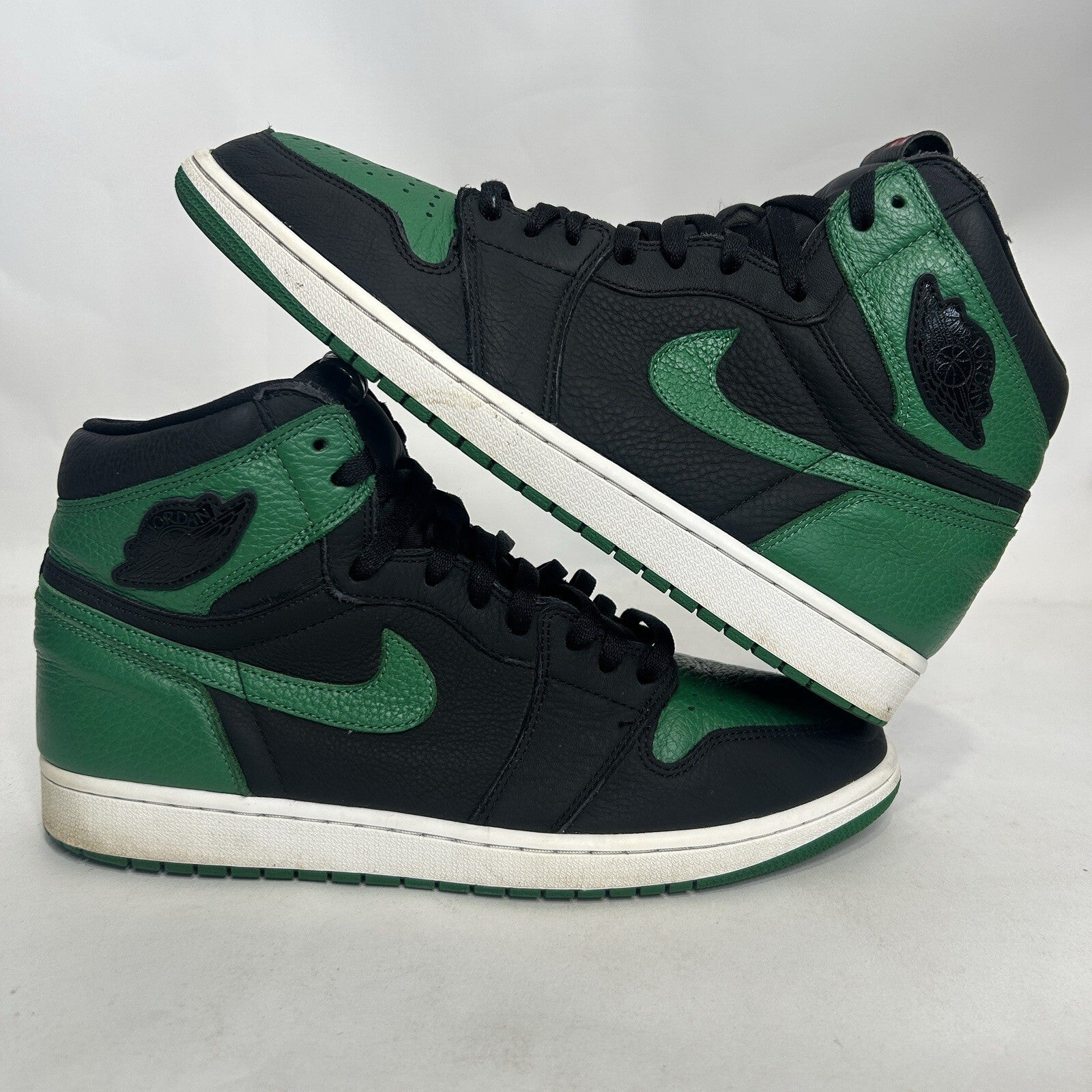 Nike Air Jordan 1 Retro High OG “Pine Green 2.0/Black Green” 555088-030 Men’s 13