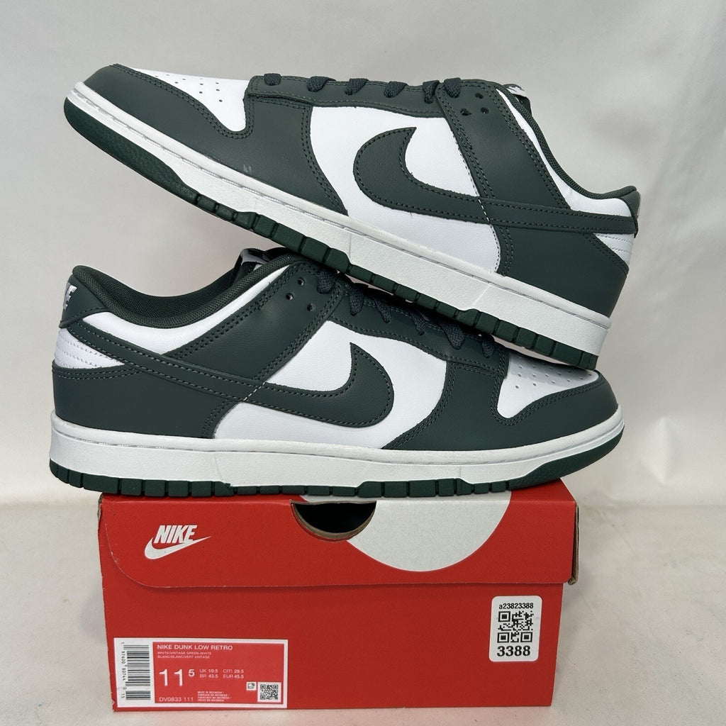 Nike Dunk Low Retro “White Vintage Green”