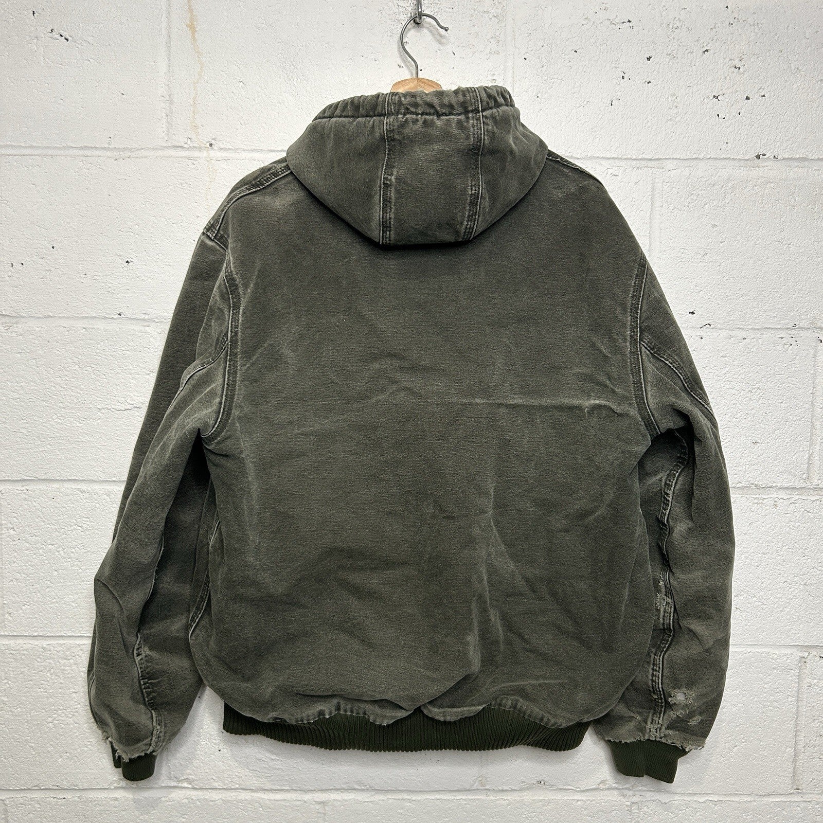Vintage Carhartt Quilted Hooded Active Jacket “Moss Green” J130 MOS Men’s Large