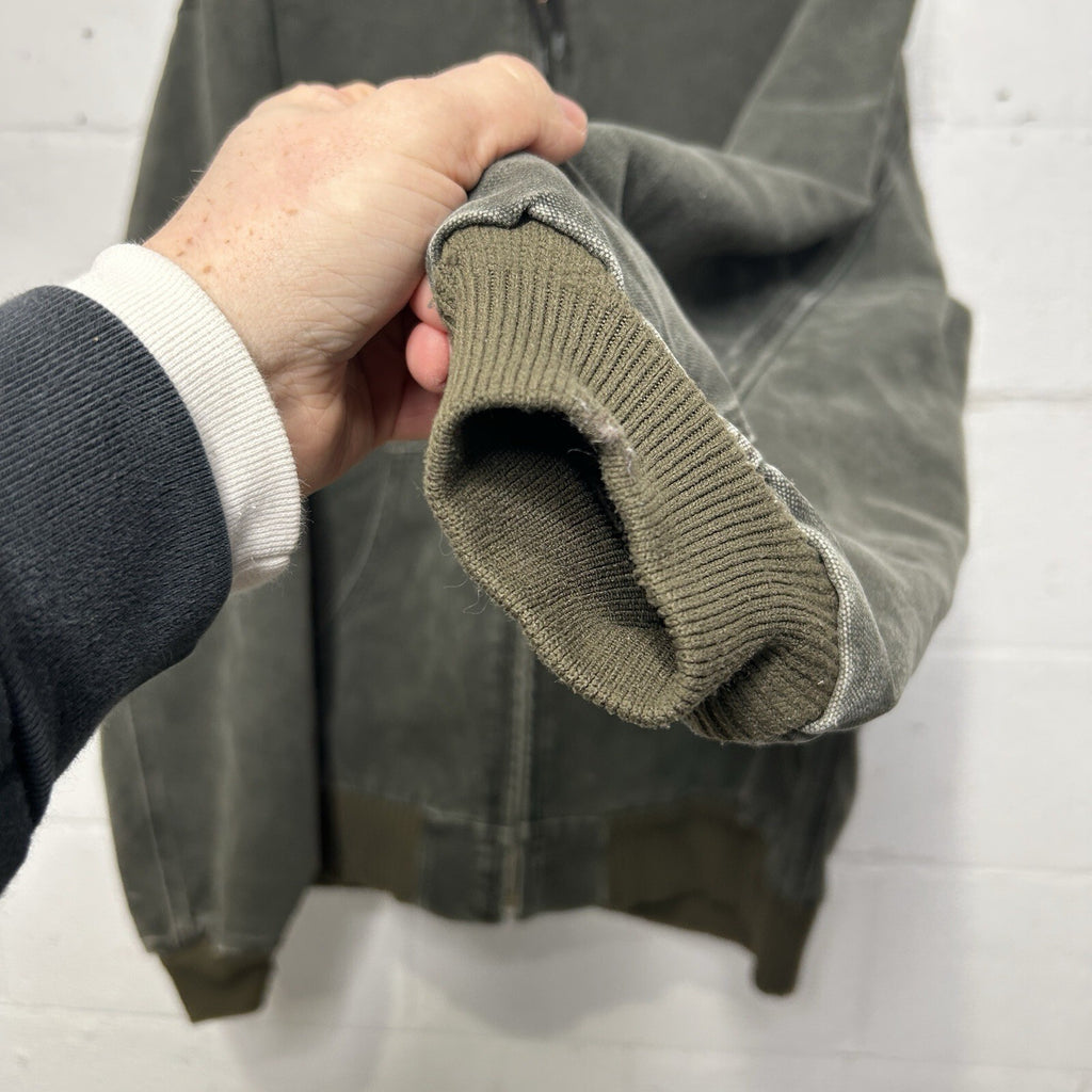 Vintage Carhartt Quilted Hooded Active Jacket “Moss” J130 MOS Men’s X-Large