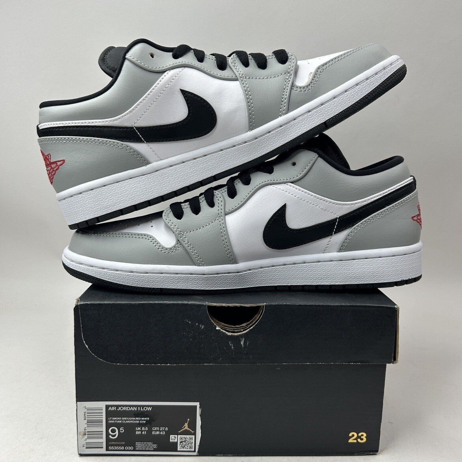 Nike Air Jordan 1 Low Retro “Light Smoke Grey” 553558-030 Men’s 9.5 New
