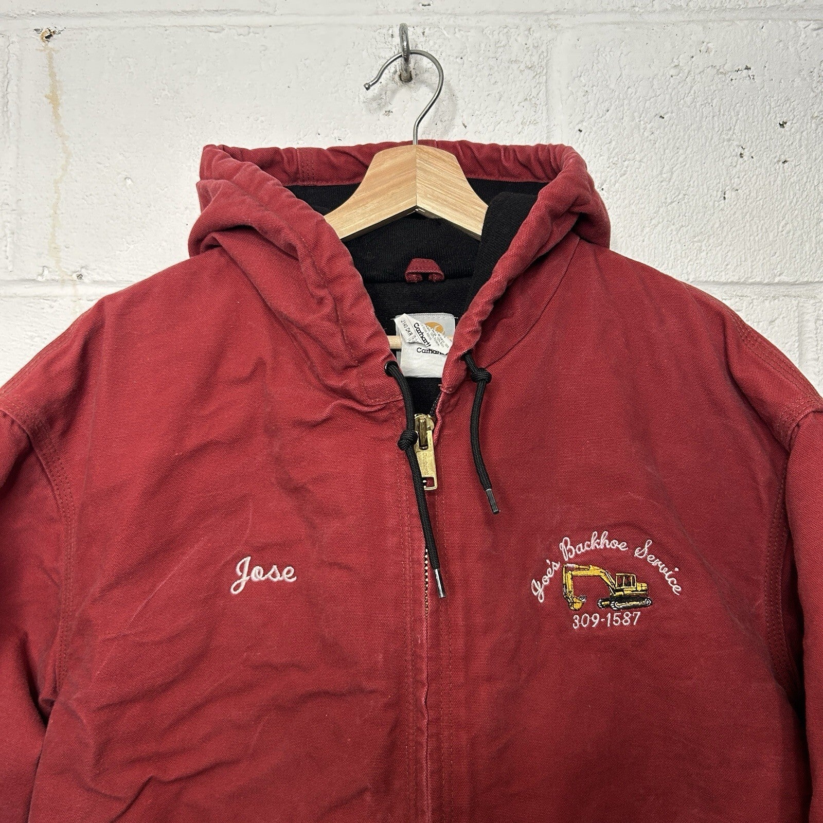 Vintage Carhartt Quilted Active Jacket “Dark Red” J140 DKR Men’s X-Large Worn