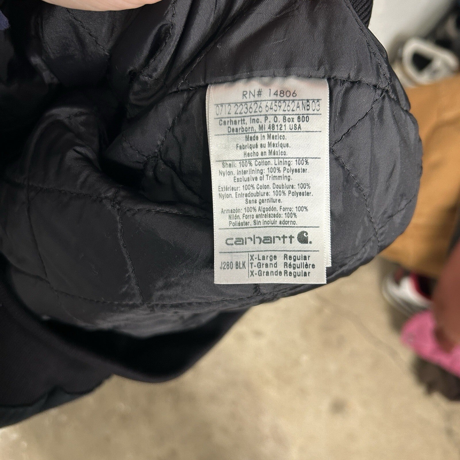 Vintage Carhartt Quilted Hooded Active Jacket “Black” J280 BLK Men’s X-Large