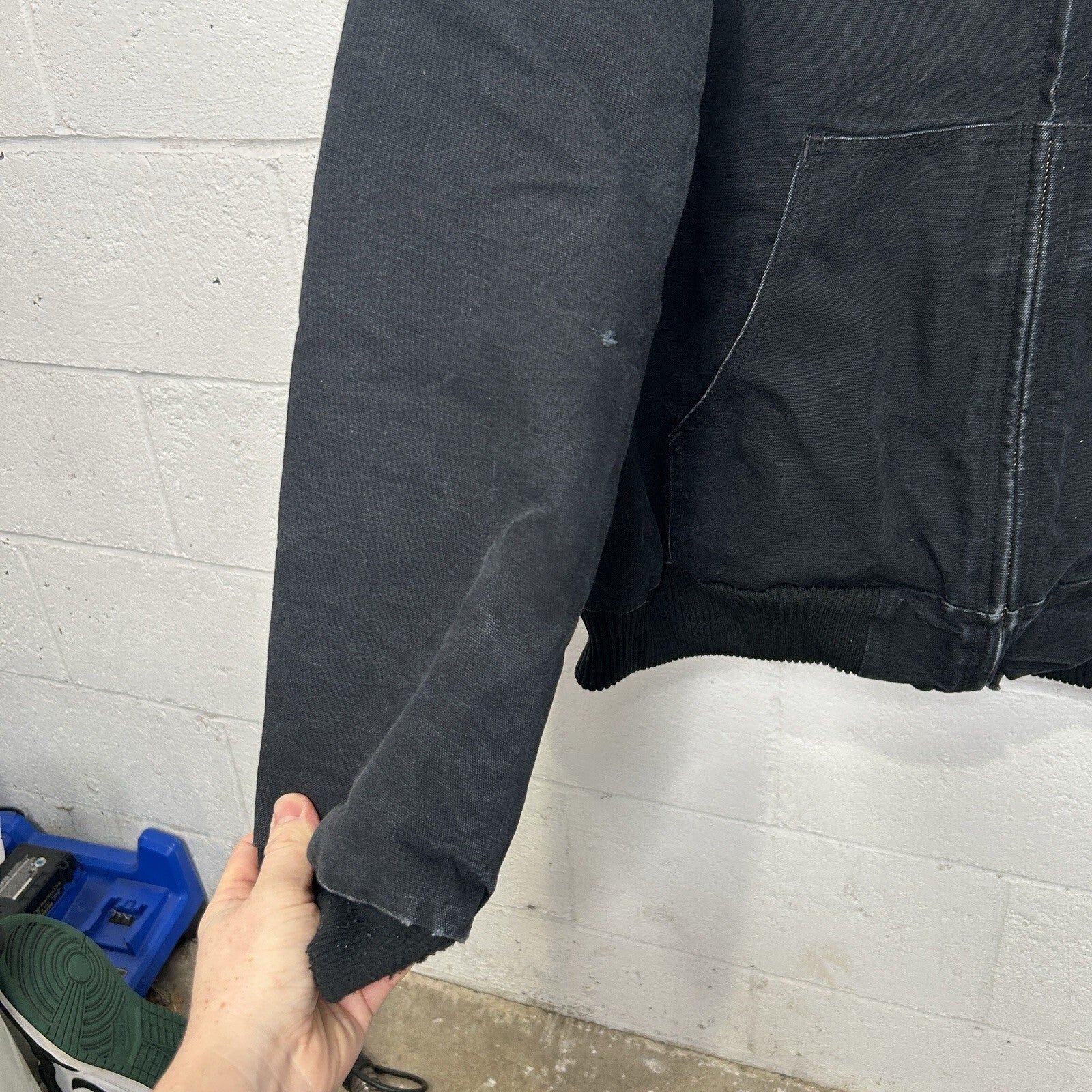 Vintage Carhartt Quilted Hooded Active Jacket “Black” J140 BLK Men’s 2XL