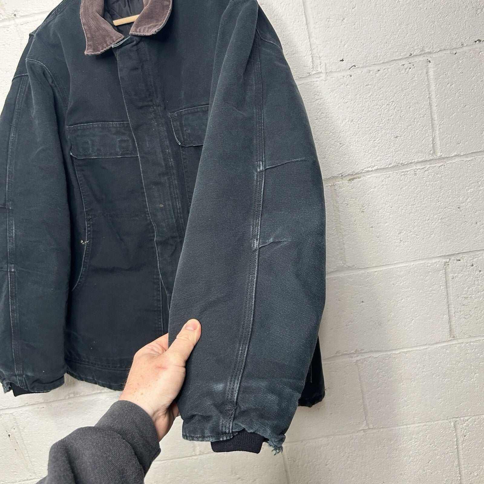 Vintage Carhartt Quilted Artic Jacket “Black” C03 BLK Men’s 42/Large Worn
