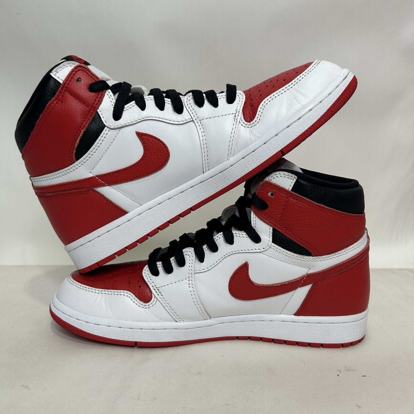 Nike Air Jordan 1 High Retro OG “Heritage/Red White” 555088-161 Men’s 10 Worn