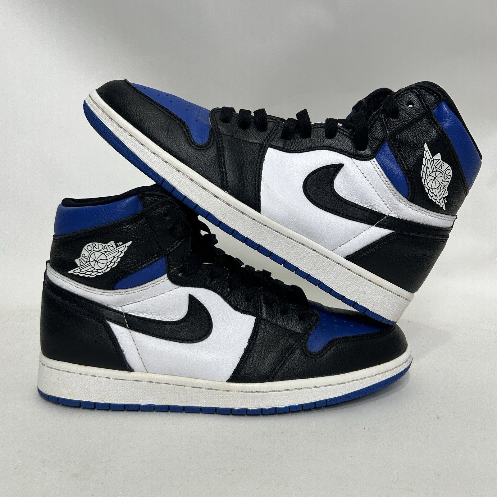 Nike Air Jordan 1 Retro High OG “Royal Toe” 555088-041 Men's 9.5
