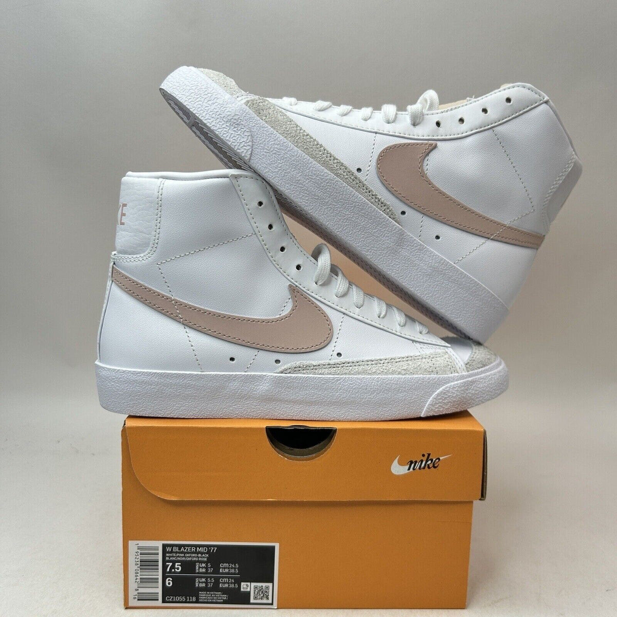 Nike Shoes Blazer Mid 77 Vintage WMNS “Pink Oxford” 2024