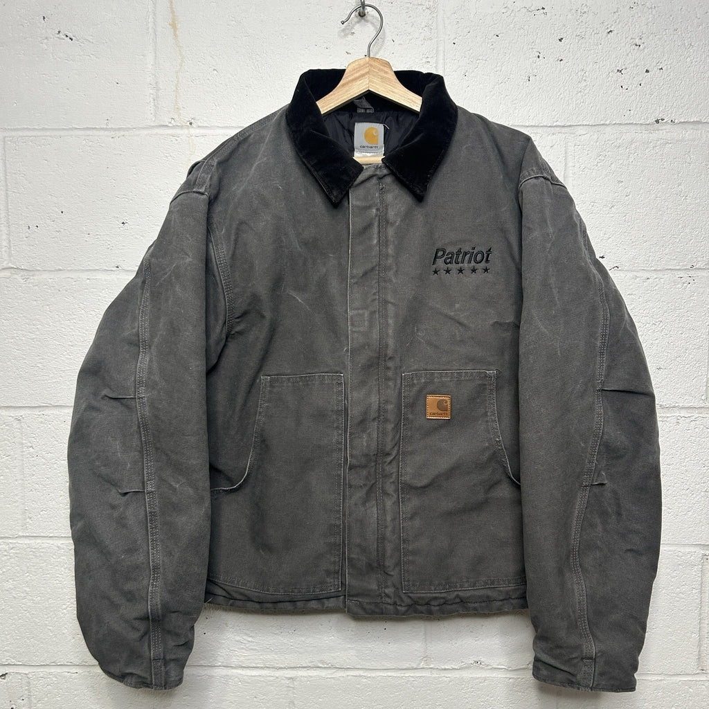 Carhartt Quilted Traditional Artic Jacket “Gravel/Grey” J22 GVL Men’s X-Lar