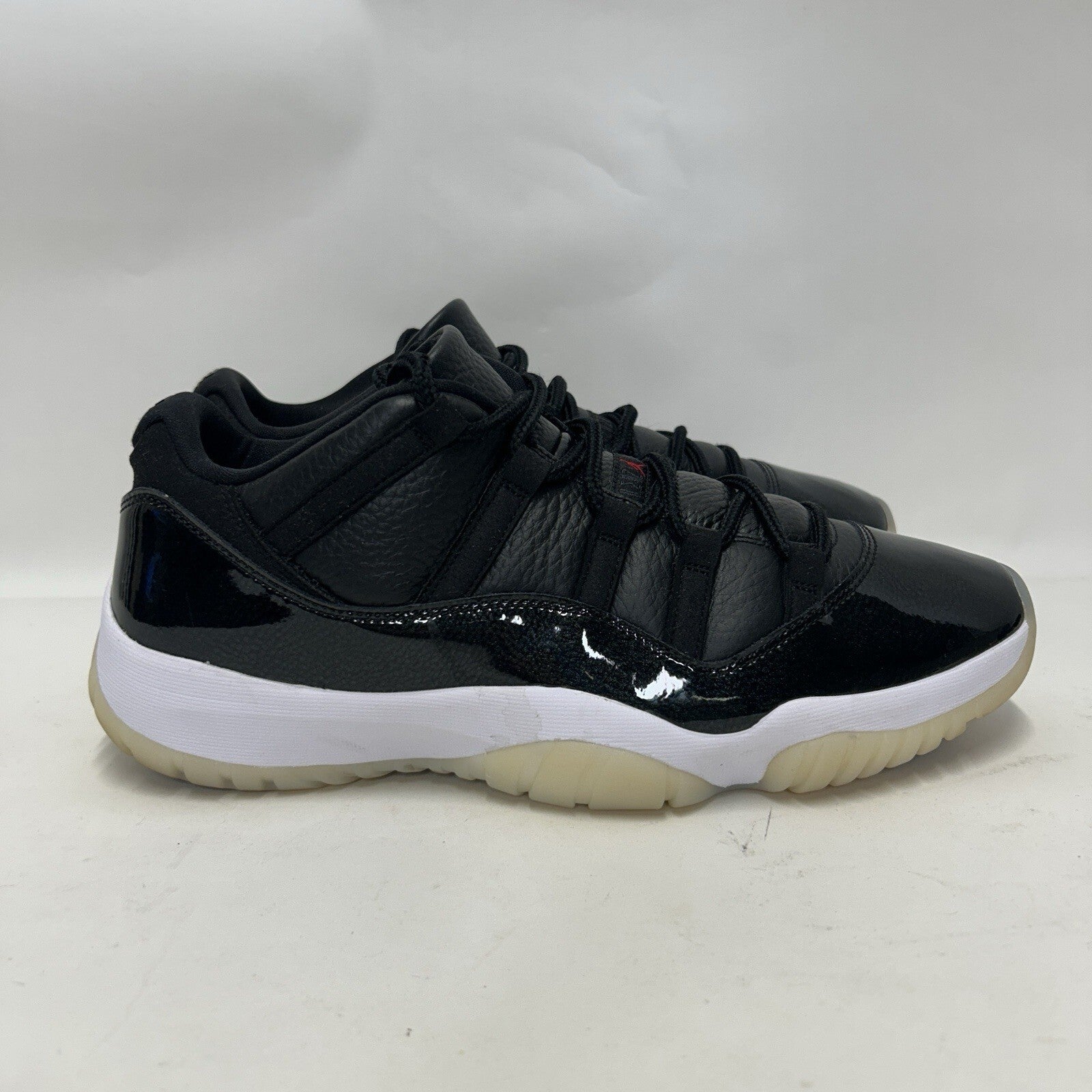 Nike Air Jordan 11 Retro Low “72-10/Black White” AV2187-001 Men’s 11.5 Worn
