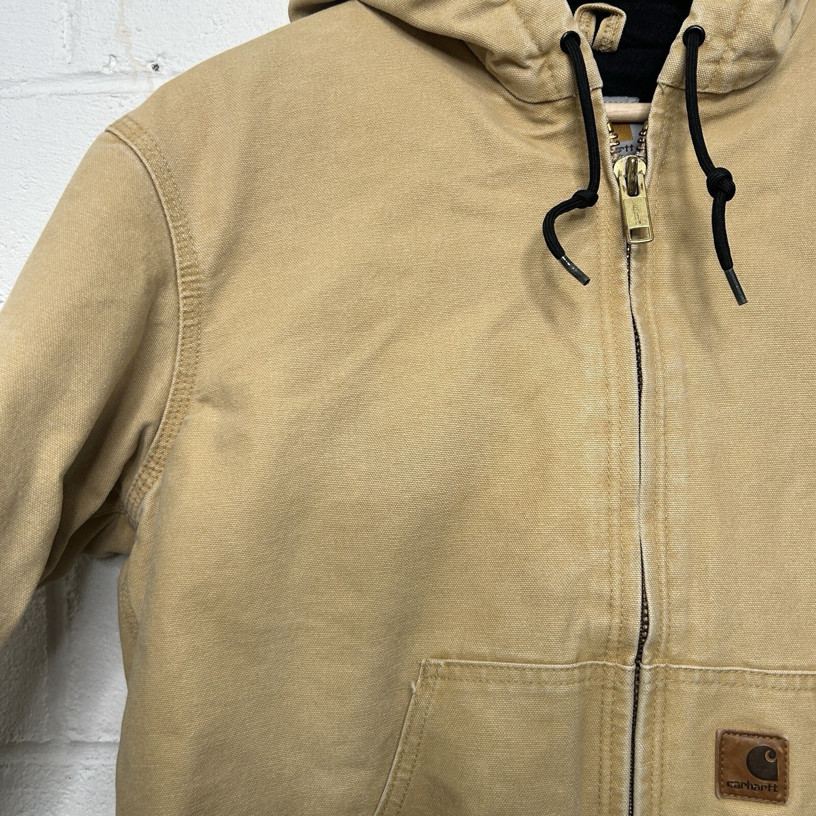 Vintage Carhartt Quilted Hooded Active Jacket “Wheat” J130 WET Men’s Small