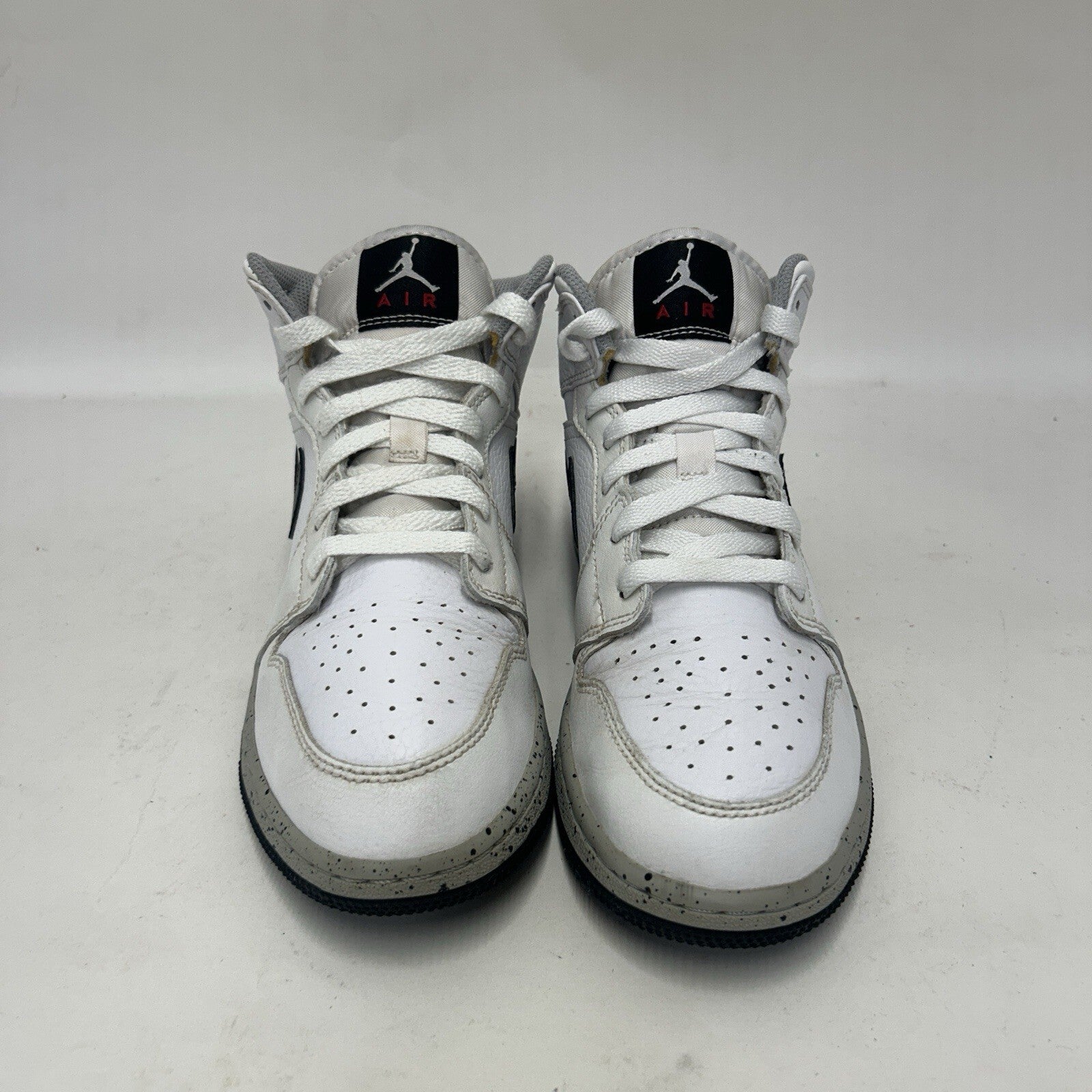 Nike Air Jordan 1 Mid Retro GS “White Cement” 554725-115 6.5Y/Women’s 8