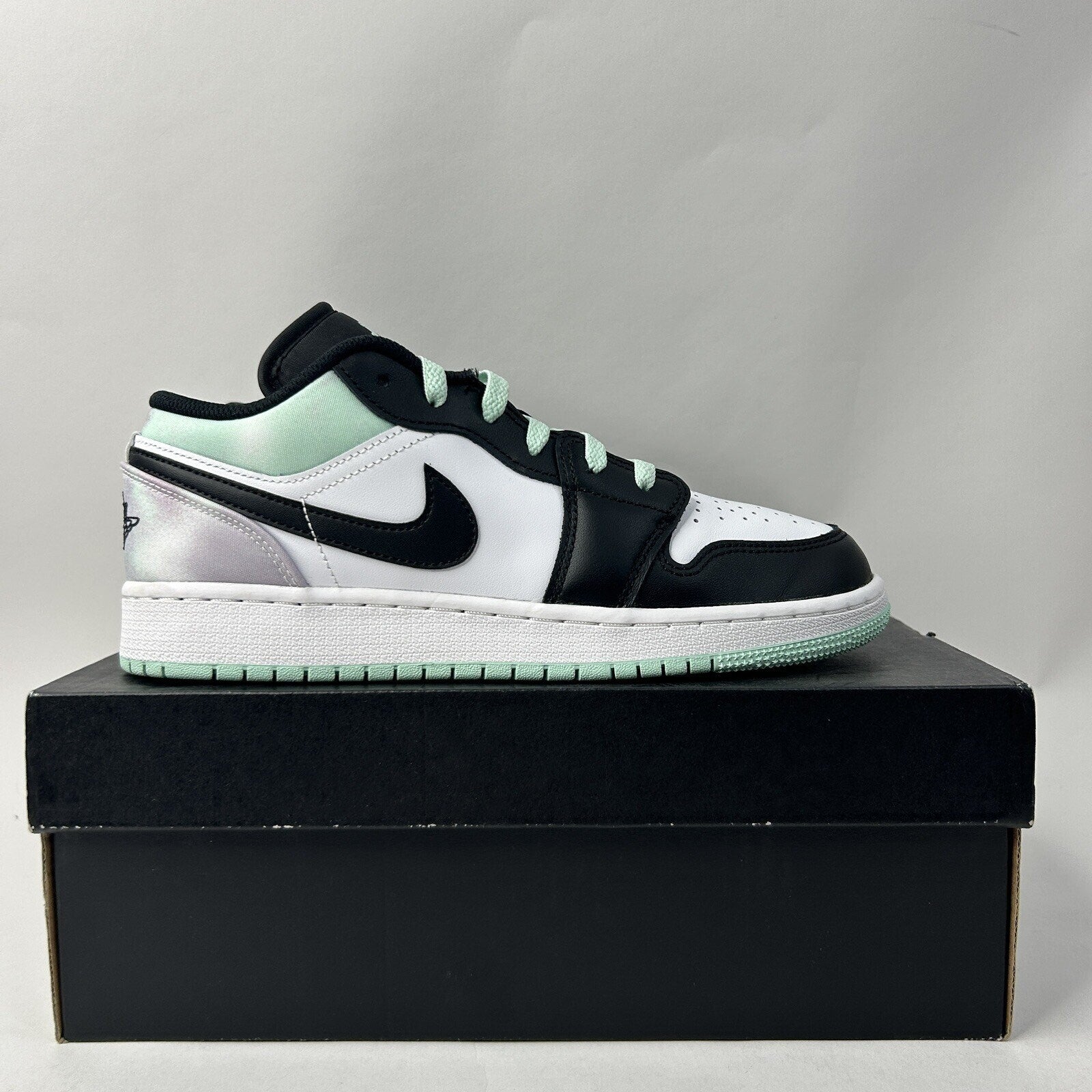 Nike Air Jordan Retro 1 Low GS SE “Easter Pastel/Tie-Dye' DQ2514-100 6Y Worn