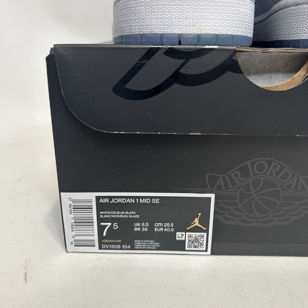 Nike Shoes Air Jordan 1 Mid SE “UNC/Ice Blue" 2024