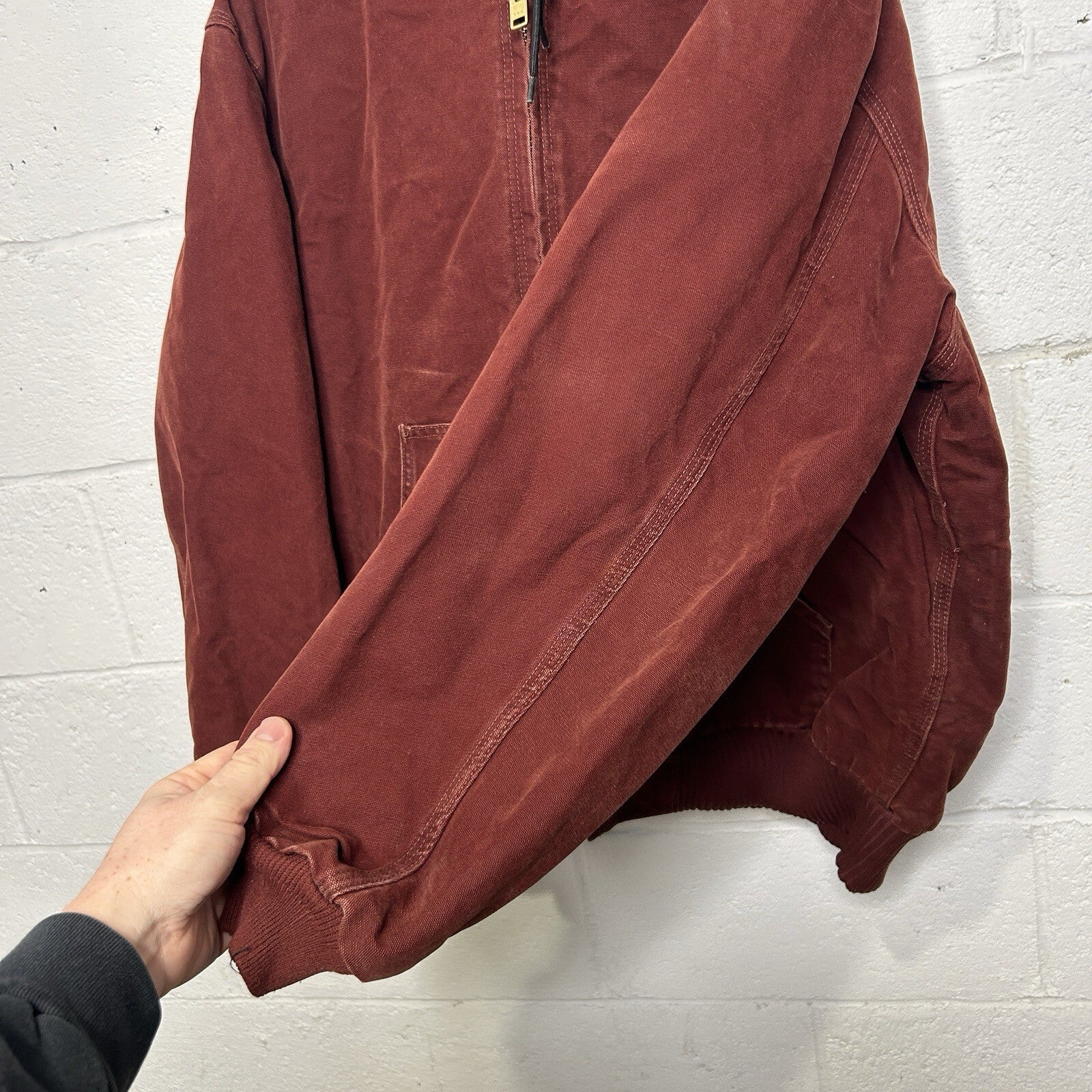 Vintage Carhartt Quilted Hooded Active Jacket “Clay Red” J130 CLY Men’s X-Large