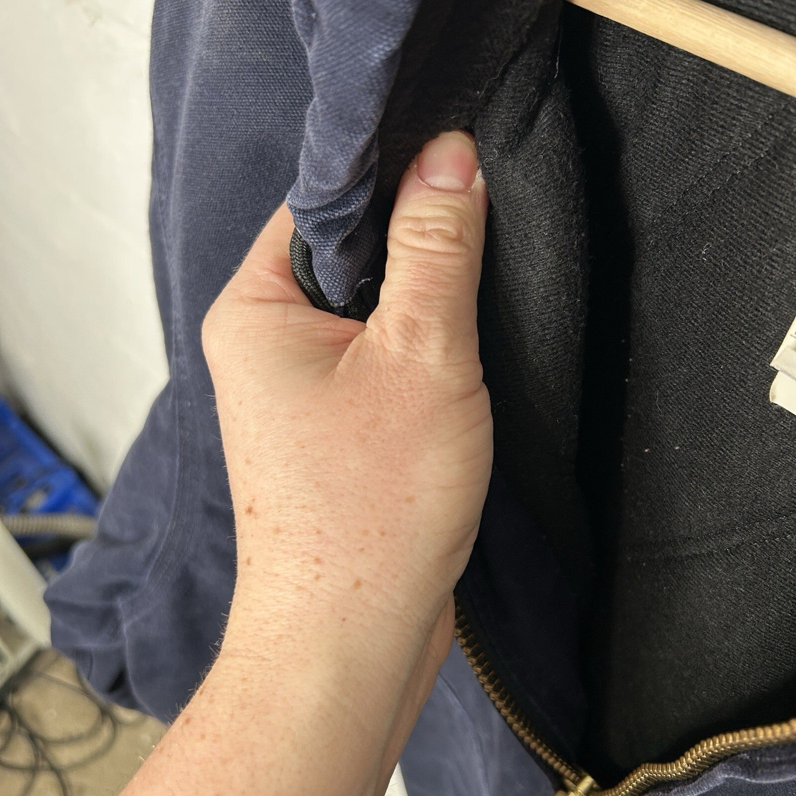 Vintage Carhartt Hooded Active Jacket “Midnight Blue” J130 MDT Men’s 2XL