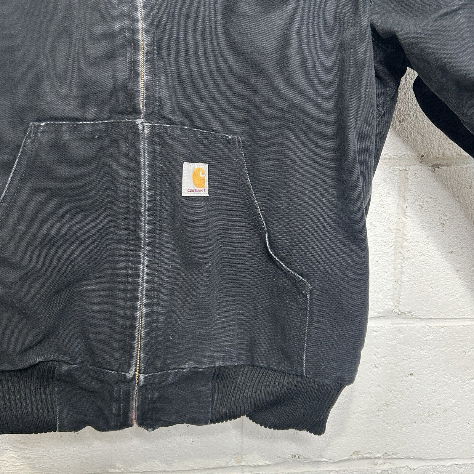 Vintage Carhartt Quilted Hooded Active Jacket “Black” J140 BLK Men’s Medium